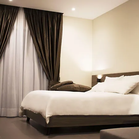 Augusto132 Couette-café 4*